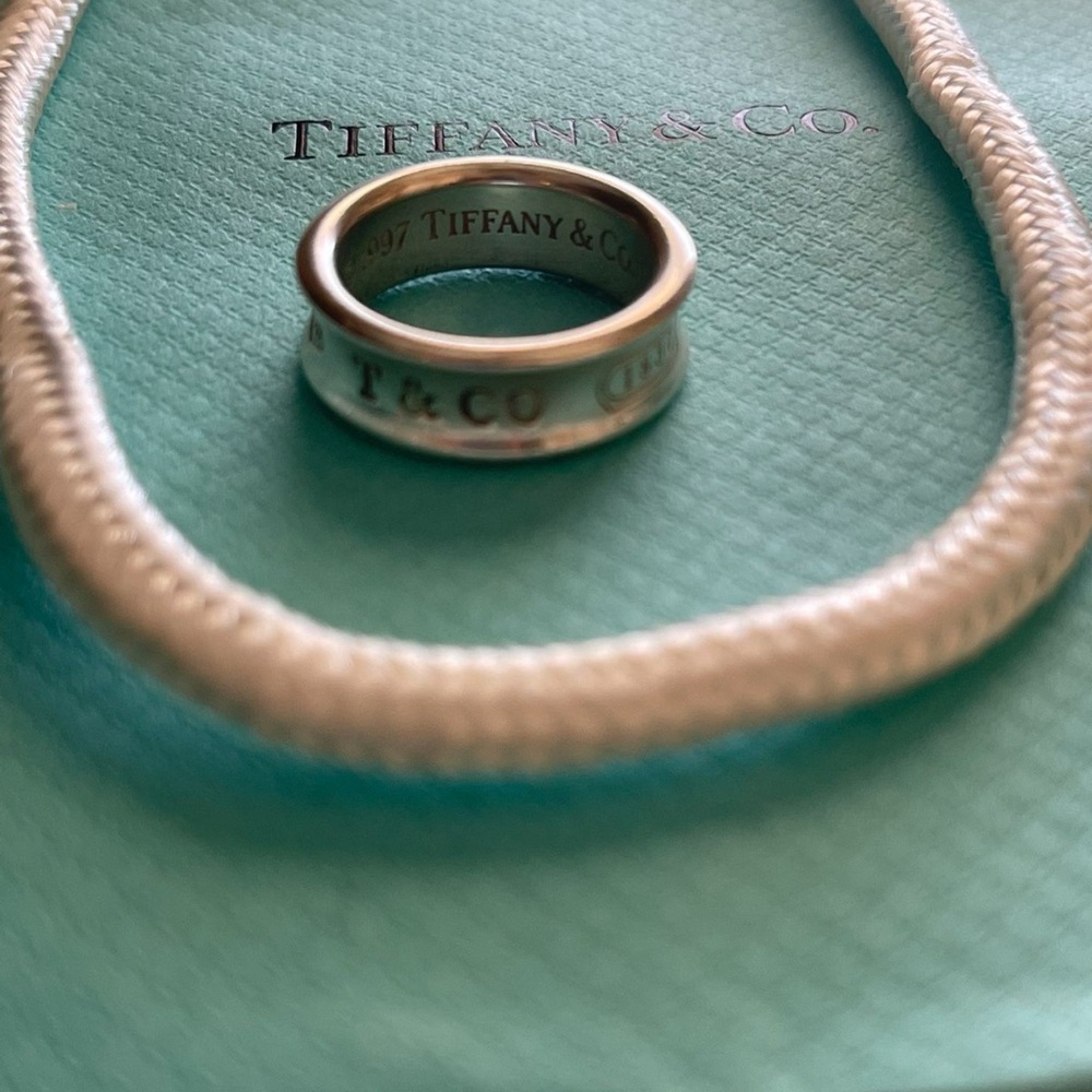 Tiffany ring